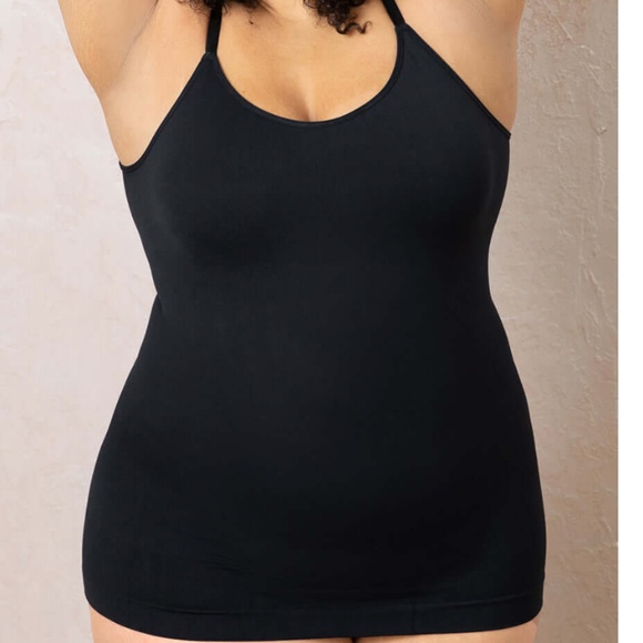 Empetua Other - ❤️Empetua Shapewear NWT Black Scoop Neck Cami Shapewear I